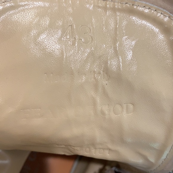 ** HOST  PICK**  FEAR OF GOD military sneaker grey taupe size 43/10 - Picture 13 of 13